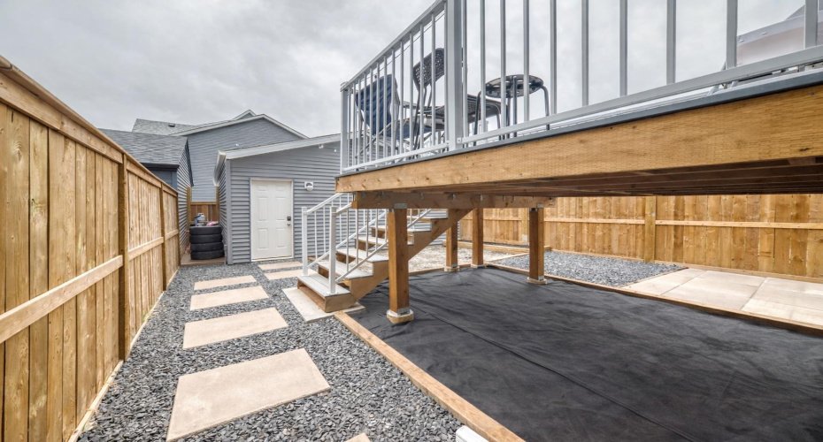 149 Lavender Manor, Calgary, Alberta T3S 0G7, 3 Bedrooms Bedrooms, ,3 BathroomsBathrooms,Residential,For Sale,Lavender,A2303116