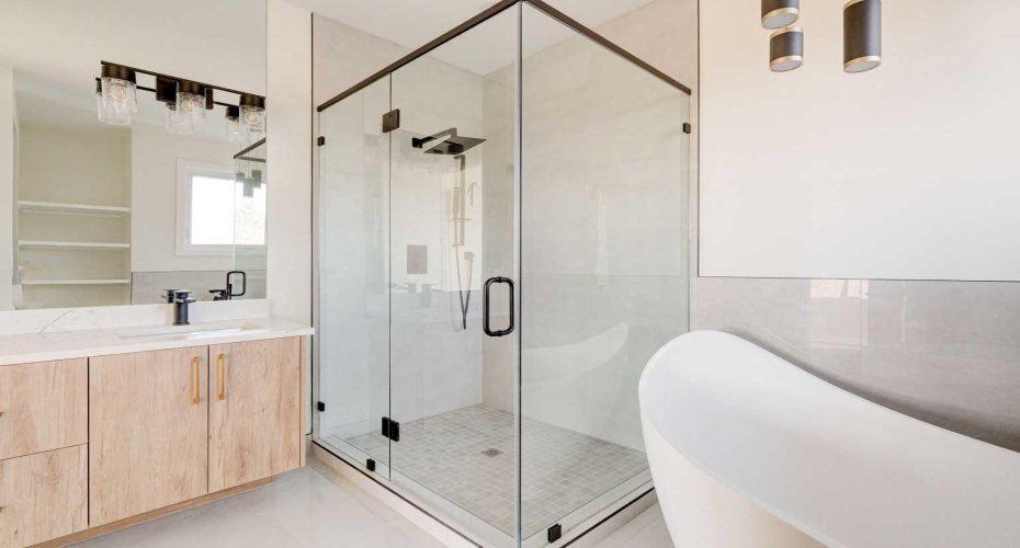 Clean and Contemporary Colors and Finishes