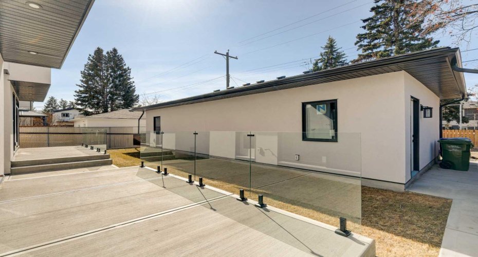 Double Detached Garage