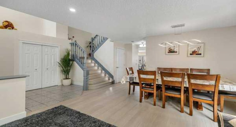 2nd Living Room