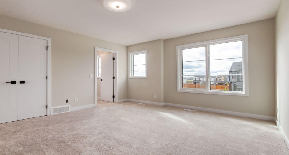 214 Sora Gardens, Calgary, Alberta T3S 0m7, 3 Bedrooms Bedrooms, ,3 BathroomsBathrooms,Residential,For Sale,Sora,A2303190