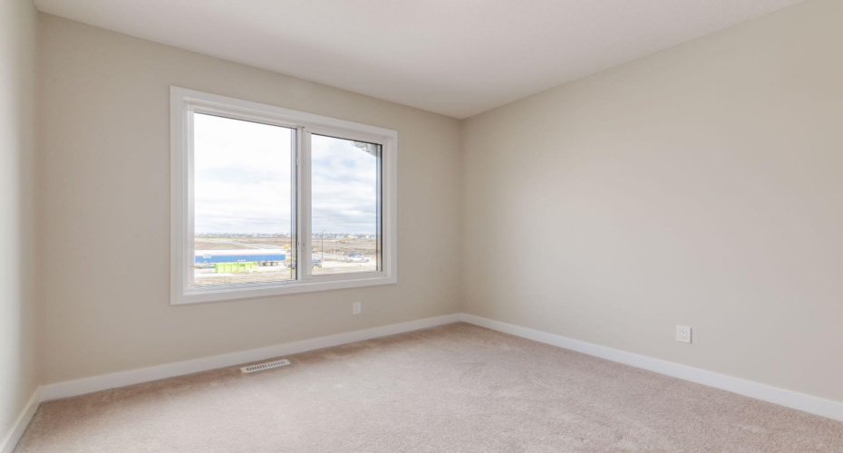 214 Sora Gardens, Calgary, Alberta T3S 0m7, 3 Bedrooms Bedrooms, ,3 BathroomsBathrooms,Residential,For Sale,Sora,A2303190