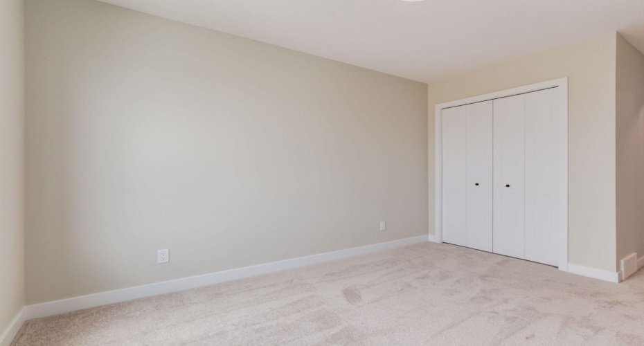 214 Sora Gardens, Calgary, Alberta T3S 0m7, 3 Bedrooms Bedrooms, ,3 BathroomsBathrooms,Residential,For Sale,Sora,A2303190