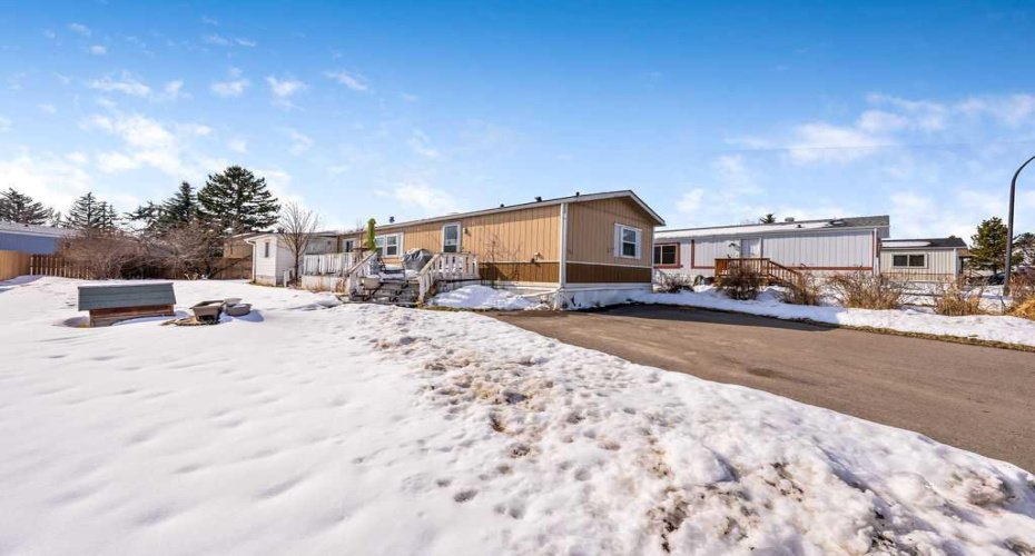 131 Heritage Drive, Okotoks, Alberta T1S 1M4, 3 Bedrooms Bedrooms, ,2 BathroomsBathrooms,Mobile,For Sale,Heritage,A2303205