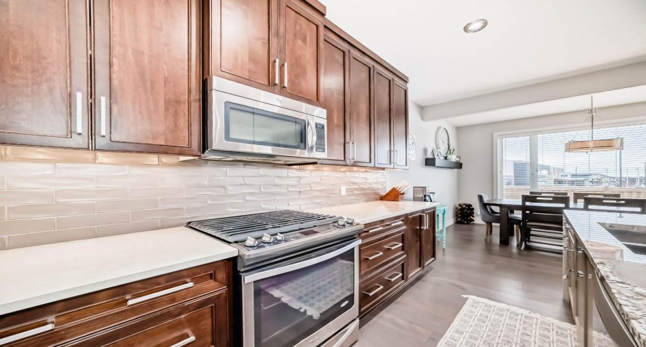 12 Emberside Glen, Cochrane, Alberta T4C 2L6, 5 Bedrooms Bedrooms, ,4 BathroomsBathrooms,Residential,For Sale,Emberside,A2303206