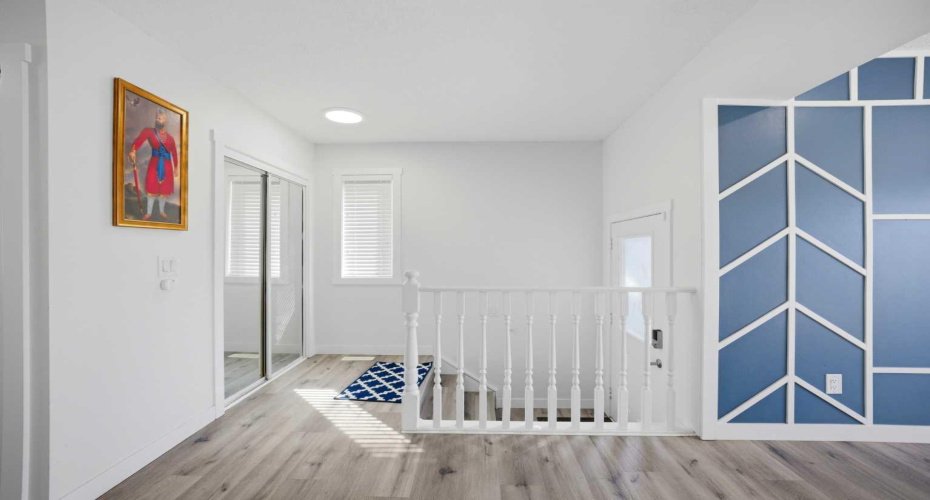 24 Martindale Drive, Calgary, Alberta T3J2V6, 4 Bedrooms Bedrooms, ,4 BathroomsBathrooms,Residential,For Sale,Martindale,A2301127