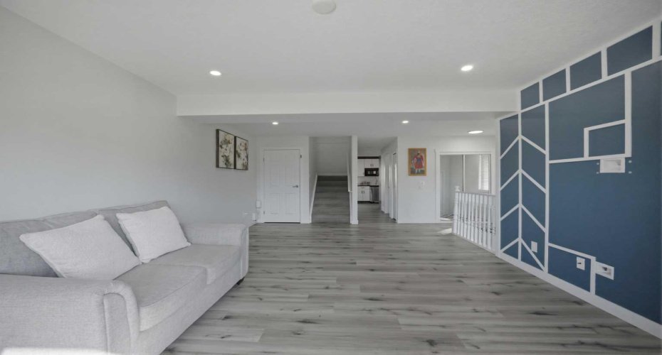 24 Martindale Drive, Calgary, Alberta T3J2V6, 4 Bedrooms Bedrooms, ,4 BathroomsBathrooms,Residential,For Sale,Martindale,A2301127