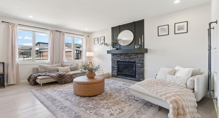 206 Riviera View, Cochrane, Alberta T4C 0Z1, 3 Bedrooms Bedrooms, ,4 BathroomsBathrooms,Residential,For Sale,Riviera,A2301191