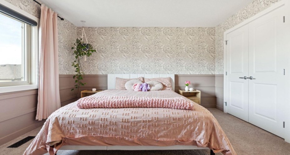 206 Riviera View, Cochrane, Alberta T4C 0Z1, 3 Bedrooms Bedrooms, ,4 BathroomsBathrooms,Residential,For Sale,Riviera,A2301191