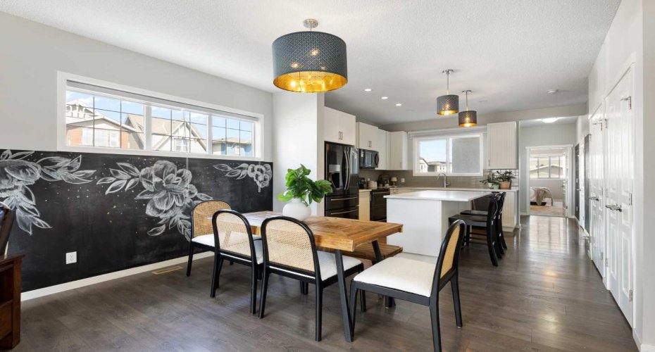 44 Marquis Link, Calgary, Alberta T3M1Z5, 3 Bedrooms Bedrooms, ,3 BathroomsBathrooms,Residential,For Sale,Marquis,A2301536