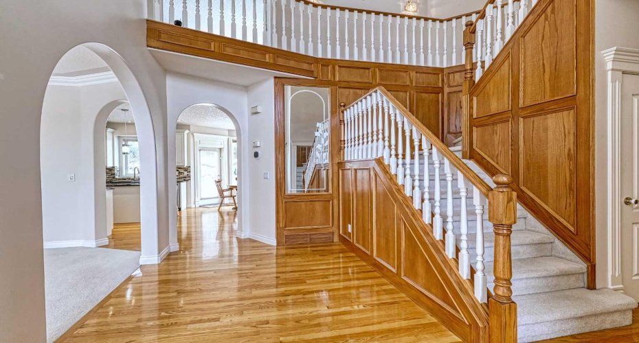 253 Patterson Boulevard, Calgary, Alberta T3H 3J6, 5 Bedrooms Bedrooms, ,4 BathroomsBathrooms,Residential,For Sale,Patterson,A2301955