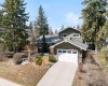656 Willow Brook Drive, Calgary, Alberta T2J 1N8, 5 Bedrooms Bedrooms, ,4 BathroomsBathrooms,Residential,For Sale,Willow Brook,A2302207