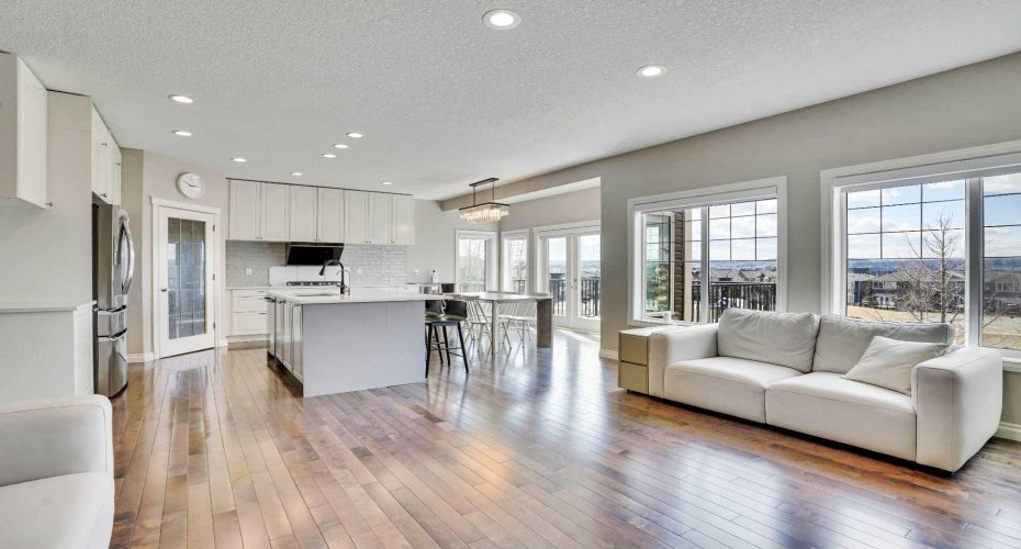 85 evansborough Way, Calgary, Alberta t3p 0m6, 4 Bedrooms Bedrooms, ,4 BathroomsBathrooms,Residential,For Sale,evansborough,A2303256