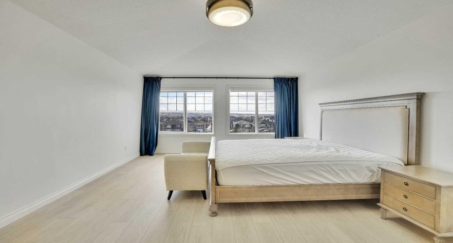 85 evansborough Way, Calgary, Alberta t3p 0m6, 4 Bedrooms Bedrooms, ,4 BathroomsBathrooms,Residential,For Sale,evansborough,A2303256