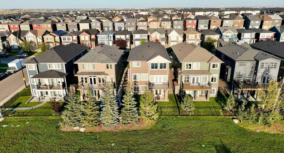 85 evansborough Way, Calgary, Alberta t3p 0m6, 4 Bedrooms Bedrooms, ,4 BathroomsBathrooms,Residential,For Sale,evansborough,A2303256