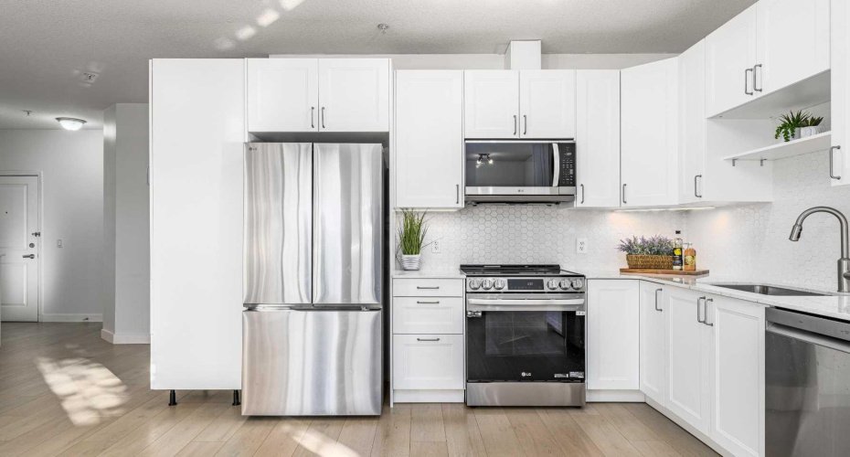 15204 Bannister Road, Calgary, Alberta T2X3T4, 2 Bedrooms Bedrooms, ,2 BathroomsBathrooms,Residential,For Sale,Bannister,A2276745