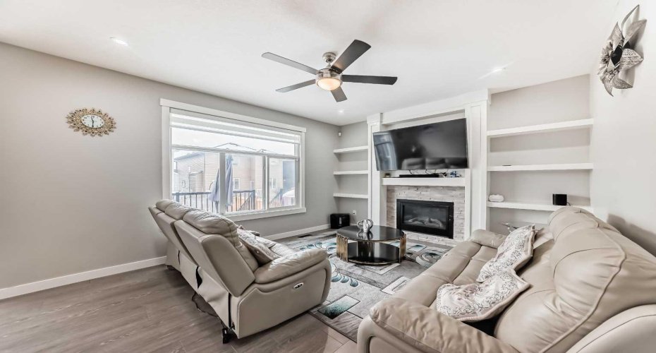 197 Baysprings Gardens, Airdrie, Alberta T4B5C5, 6 Bedrooms Bedrooms, ,4 BathroomsBathrooms,Residential,For Sale,Baysprings,A2290238