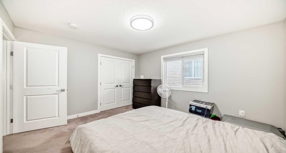 197 Baysprings Gardens, Airdrie, Alberta T4B5C5, 6 Bedrooms Bedrooms, ,4 BathroomsBathrooms,Residential,For Sale,Baysprings,A2290238