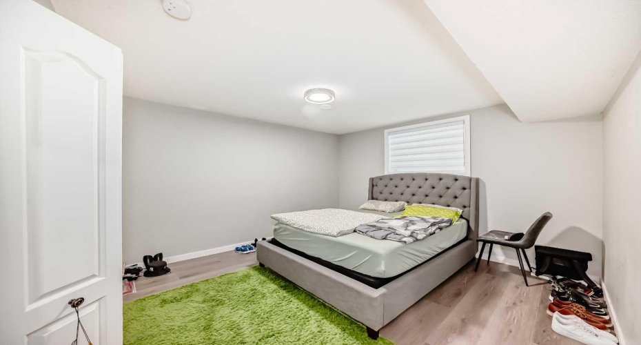 197 Baysprings Gardens, Airdrie, Alberta T4B5C5, 6 Bedrooms Bedrooms, ,4 BathroomsBathrooms,Residential,For Sale,Baysprings,A2290238