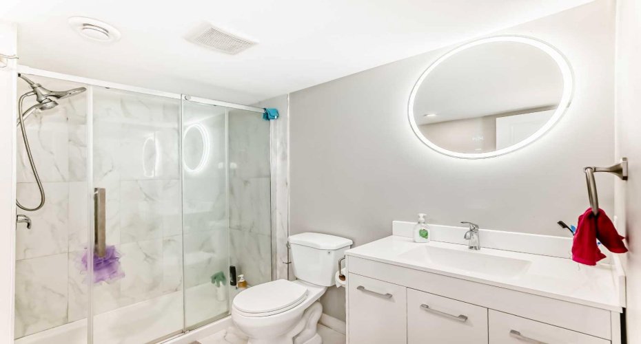 197 Baysprings Gardens, Airdrie, Alberta T4B5C5, 6 Bedrooms Bedrooms, ,4 BathroomsBathrooms,Residential,For Sale,Baysprings,A2290238