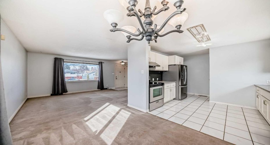 224 47 Street, Calgary, Alberta T2A 1P2, 5 Bedrooms Bedrooms, ,2 BathroomsBathrooms,Residential,For Sale,47,A2292822