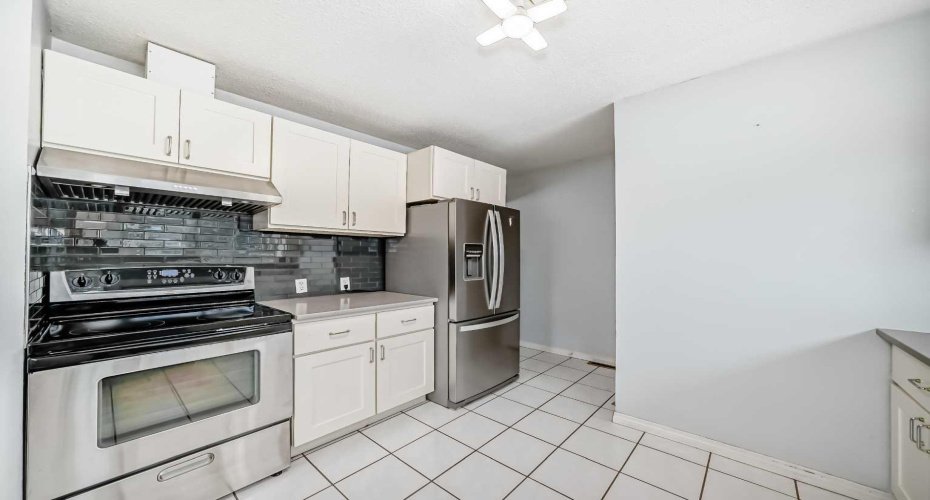 224 47 Street, Calgary, Alberta T2A 1P2, 5 Bedrooms Bedrooms, ,2 BathroomsBathrooms,Residential,For Sale,47,A2292822