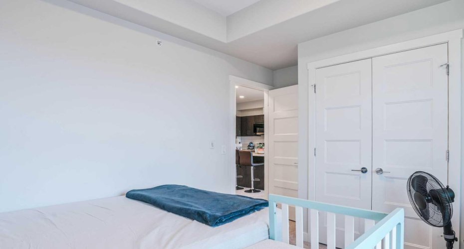 125 Wolf Hollow Crescent, Calgary, Alberta T2X 5K9, 2 Bedrooms Bedrooms, ,1 BathroomBathrooms,Residential,For Sale,Wolf Hollow,A2300115