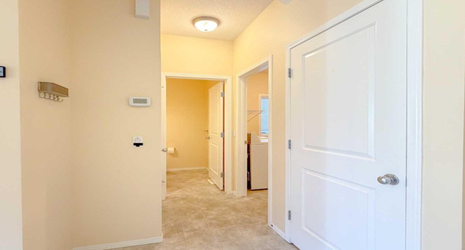 21 Panamount Hill, Calgary, Alberta T3K5R8, 3 Bedrooms Bedrooms, ,3 BathroomsBathrooms,Residential,For Sale,Panamount,A2300155