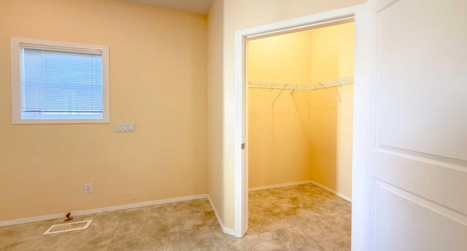 21 Panamount Hill, Calgary, Alberta T3K5R8, 3 Bedrooms Bedrooms, ,3 BathroomsBathrooms,Residential,For Sale,Panamount,A2300155