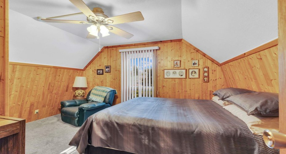 Upper Floor Guest Bedroom