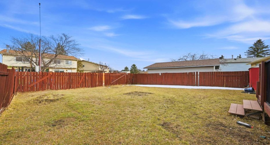 172 Castlebrook Road, Calgary, Alberta T3J 1P1, 5 Bedrooms Bedrooms, ,3 BathroomsBathrooms,Residential,For Sale,Castlebrook,A2301129