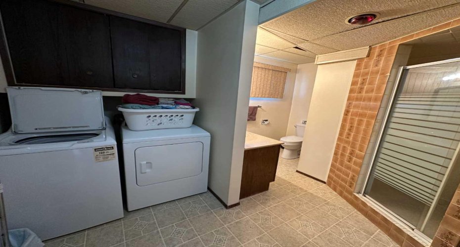 21 1 Avenue, Derwent, Alberta T0B 1C0, 4 Bedrooms Bedrooms, ,3 BathroomsBathrooms,Residential,For Sale,1,A2301307