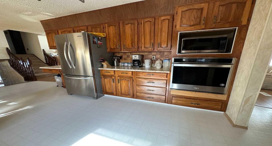 21 1 Avenue, Derwent, Alberta T0B 1C0, 4 Bedrooms Bedrooms, ,3 BathroomsBathrooms,Residential,For Sale,1,A2301307