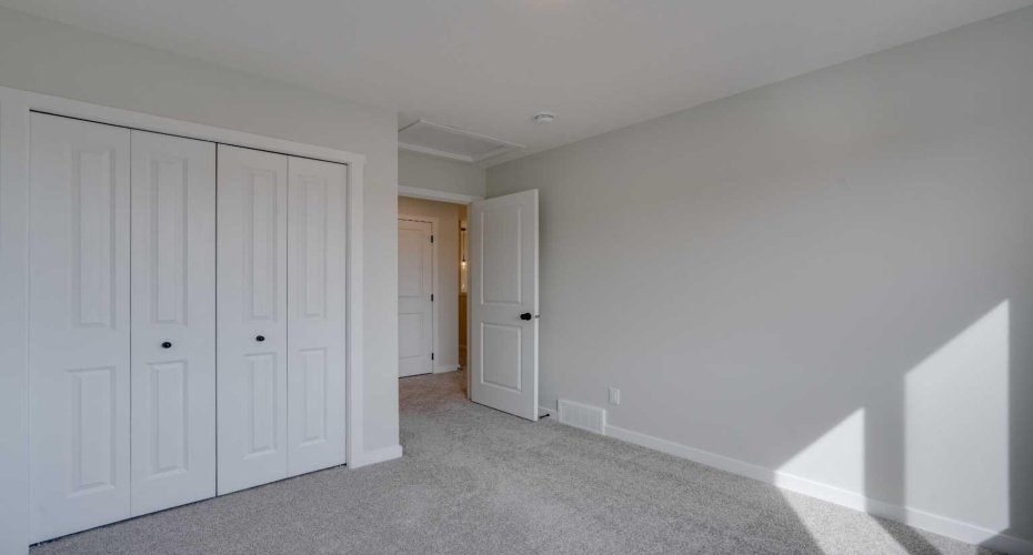 1273 Creekview Drive, Calgary, Alberta T2X 5Y7, 3 Bedrooms Bedrooms, ,3 BathroomsBathrooms,Residential,For Sale,Creekview,A2302154