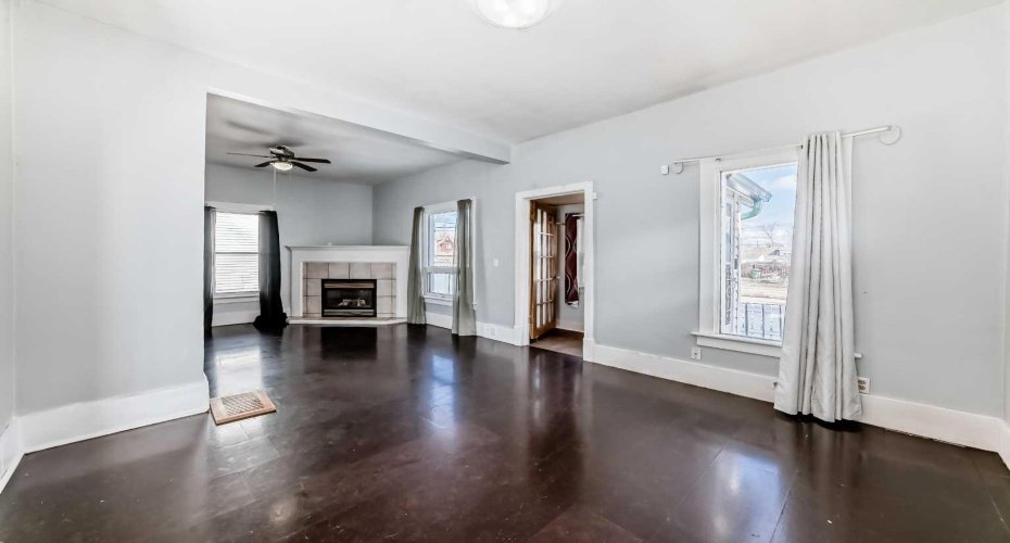 5017 54 Ave, Ponoka, Alberta T4J 1H2, 2 Bedrooms Bedrooms, ,3 BathroomsBathrooms,Residential,For Sale,54 Ave,A2302226