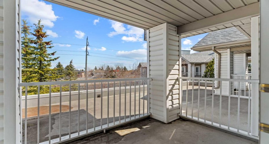 6818 Pinecliff Grove, Calgary, Alberta T1Y 7L2, 1 Bedroom Bedrooms, ,1 BathroomBathrooms,Residential,For Sale,Pinecliff,A2302579