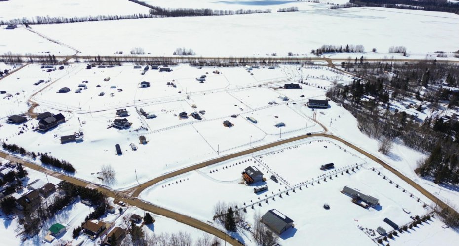 2 Irene Avenue, Athabasca, Alberta T9S 1S2, 3 Bedrooms Bedrooms, ,2 BathroomsBathrooms,Residential,For Sale,Irene,A2303095