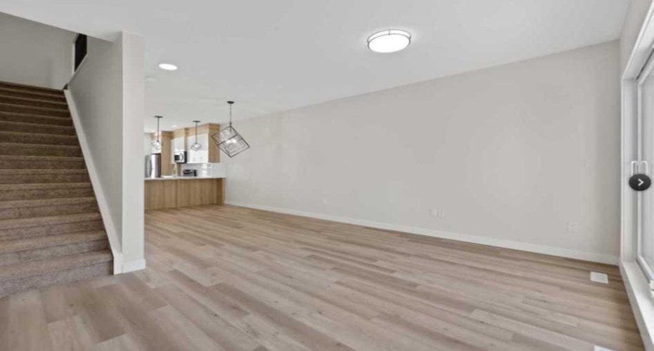 52 Red Sky Villas, Calgary, Alberta T3N1N3, 3 Bedrooms Bedrooms, ,4 BathroomsBathrooms,Residential,For Sale,Red Sky,A2303122