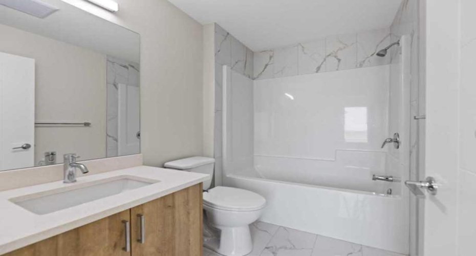 52 Red Sky Villas, Calgary, Alberta T3N1N3, 3 Bedrooms Bedrooms, ,4 BathroomsBathrooms,Residential,For Sale,Red Sky,A2303122