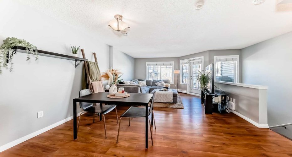 138 Mckenzie Towne Lane, Calgary, Alberta T2Z0C4, 2 Bedrooms Bedrooms, ,3 BathroomsBathrooms,Residential,For Sale,Mckenzie Towne,A2303251