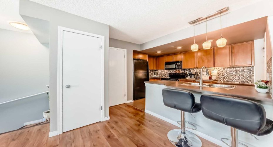 138 Mckenzie Towne Lane, Calgary, Alberta T2Z0C4, 2 Bedrooms Bedrooms, ,3 BathroomsBathrooms,Residential,For Sale,Mckenzie Towne,A2303251