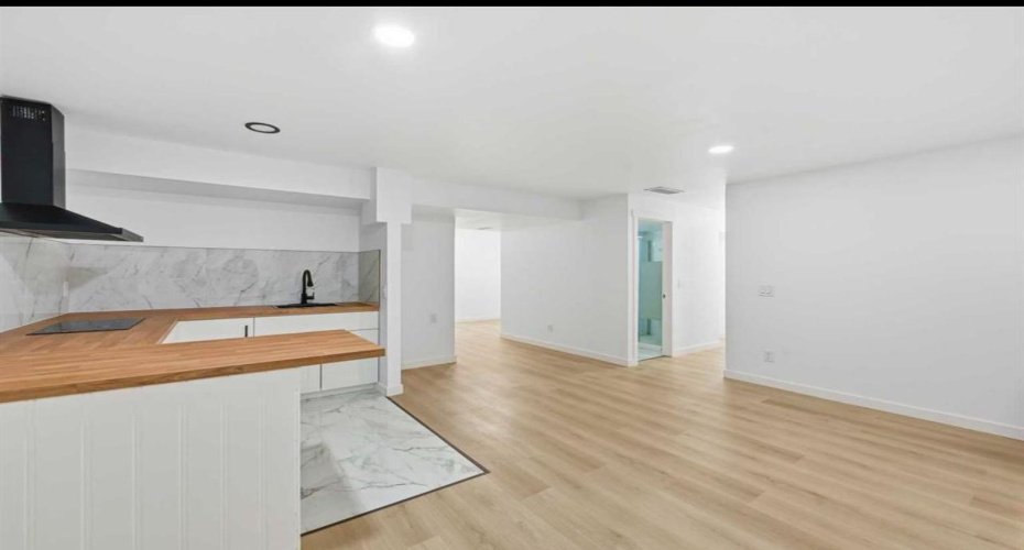 217 coopers Grove SW, Airdrie, Alberta T2B0G4, 5 Bedrooms Bedrooms, ,4 BathroomsBathrooms,Residential,For Sale,coopers Grove SW,A2303255