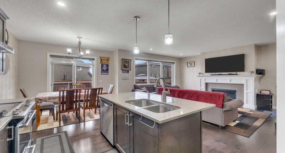 28 Saddlelake Common, Calgary, Alberta T3J 0W2, 4 Bedrooms Bedrooms, ,1 BathroomBathrooms,Residential,For Sale,Saddlelake,A2303261