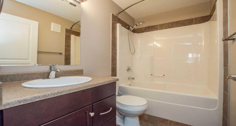 11826 86A Street, Grande Prairie, Alberta T8X 0H4, 4 Bedrooms Bedrooms, ,3 BathroomsBathrooms,Residential,For Sale,86A,A2303266