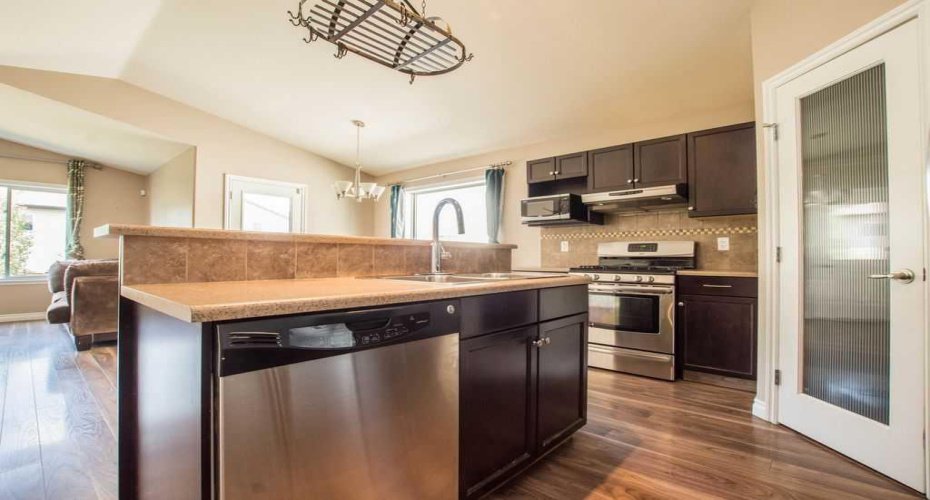 11826 86A Street, Grande Prairie, Alberta T8X 0H4, 4 Bedrooms Bedrooms, ,3 BathroomsBathrooms,Residential,For Sale,86A,A2303266