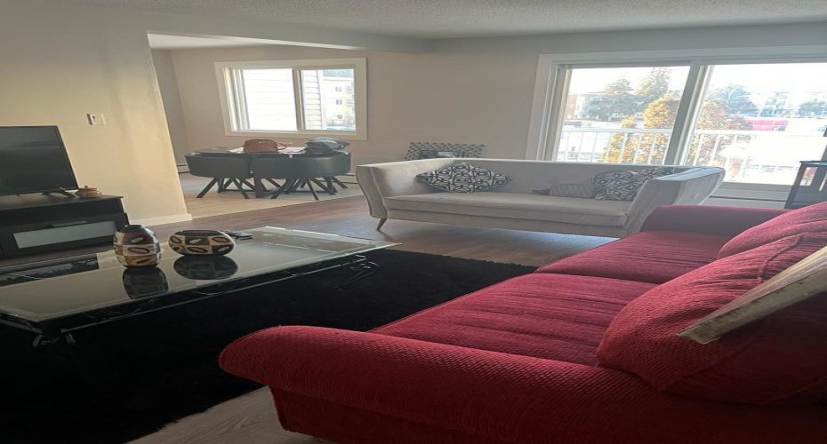 10014 Morrison Street, Fort McMurray, Alberta T9H 2H1, 2 Bedrooms Bedrooms, ,1 BathroomBathrooms,Residential,For Sale,Morrison,A2303294