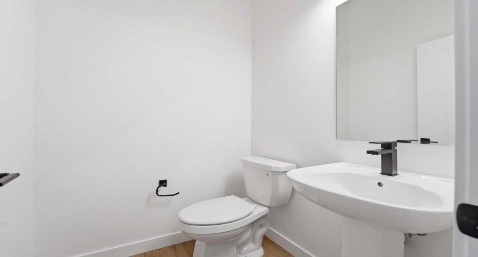 200 Belvedere Boulevard, Calgary, Alberta T1X 0L5, 2 Bedrooms Bedrooms, ,3 BathroomsBathrooms,Residential,For Sale,Belvedere,A2303310