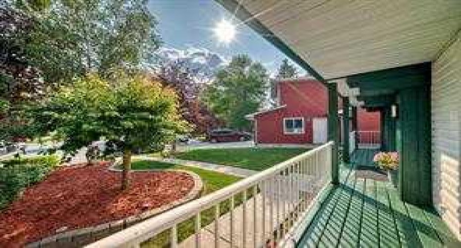 420 Whitehorn Place, Calgary, Alberta T1Y2B1, 3 Bedrooms Bedrooms, ,4 BathroomsBathrooms,Residential,For Sale,Whitehorn,A2303313