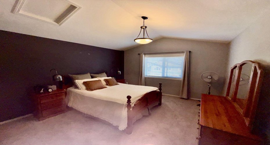 755 Silkstone Close, Lethbridge, Alberta T1J4B9, 3 Bedrooms Bedrooms, ,3 BathroomsBathrooms,Residential,For Sale,Silkstone,A2303320