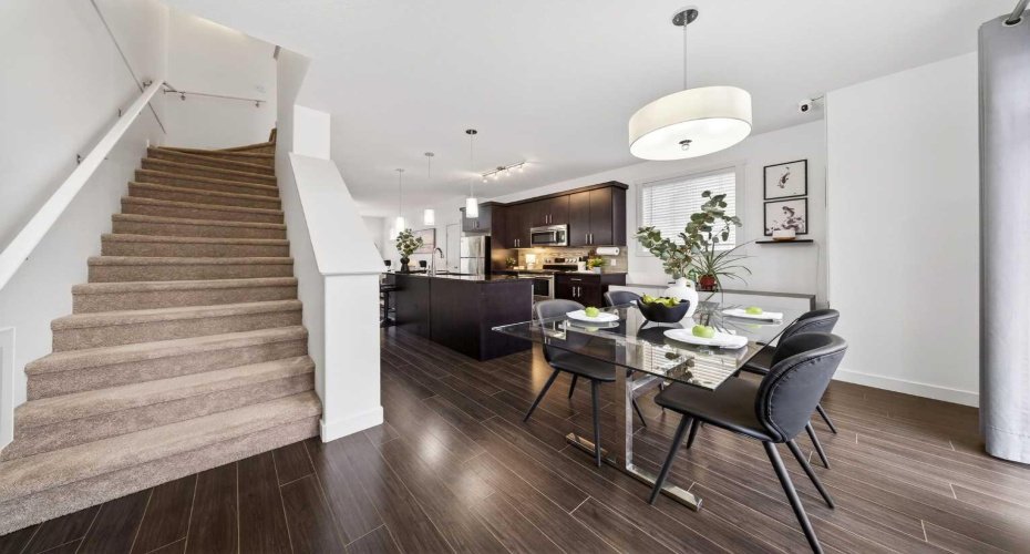 404 Redstone View, Calgary, Alberta T3N 0M9, 2 Bedrooms Bedrooms, ,3 BathroomsBathrooms,Residential,For Sale,Redstone,A2303341